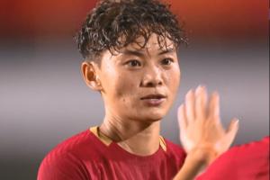 亚运开门红!中国女足5-1中国香港 王霜2射2传 王妍雯、司雨建功